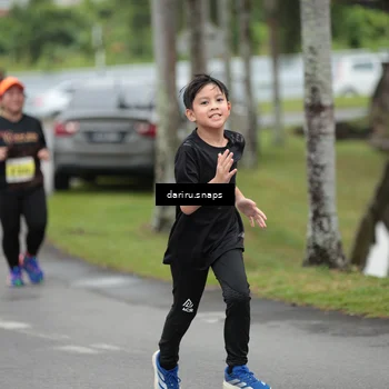 Runner Photo 8585400