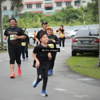 Runner Photo 8585402