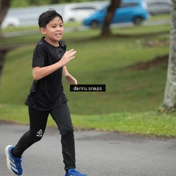 Runner Photo 8585431
