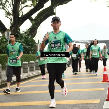 Runner Photo 8585477