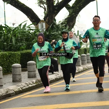 Runner Photo 8585480