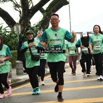 Runner Photo 8585481