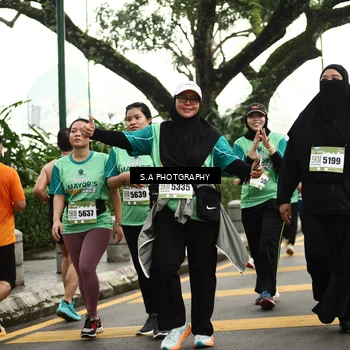 Runner Photo 8585493