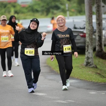 Runner Photo 8585496