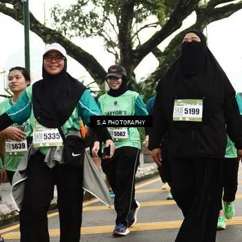 Runner Photo 8585498