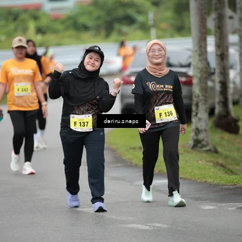 Runner Photo 8585504