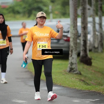 Runner Photo 8585519