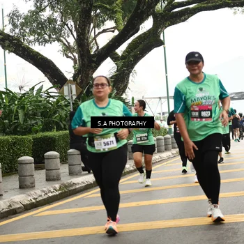 Runner Photo 8585522