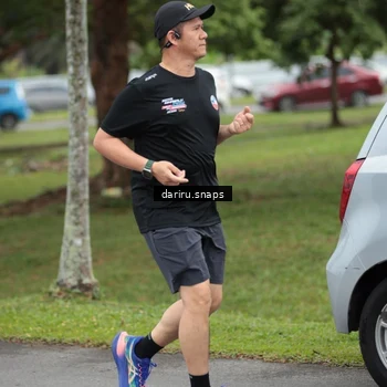 Runner Photo 8585523