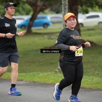 Runner Photo 8585524