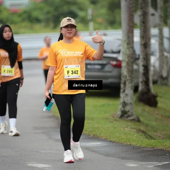 Runner Photo 8585531