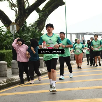 Runner Photo 8585539