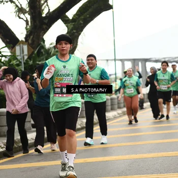 Runner Photo 8585541