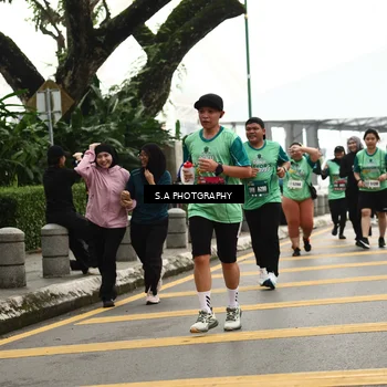 Runner Photo 8585542