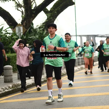 Runner Photo 8585543