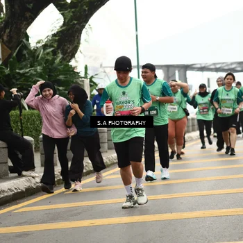 Runner Photo 8585546