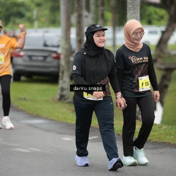 Runner Photo 8585561