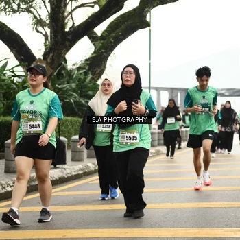 Runner Photo 8585602