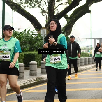 Runner Photo 8585606
