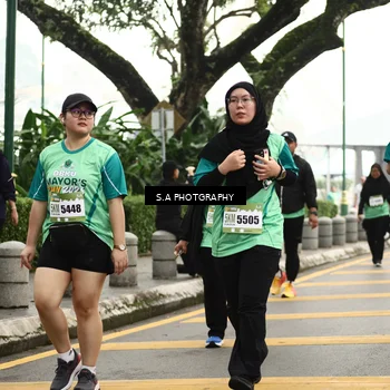 Runner Photo 8585608