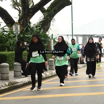 Runner Photo 8585617
