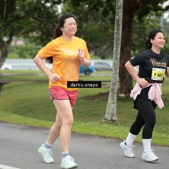 Runner Photo 8585621