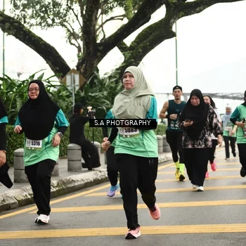 Runner Photo 8585641
