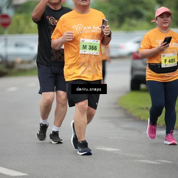 Runner Photo 8585663