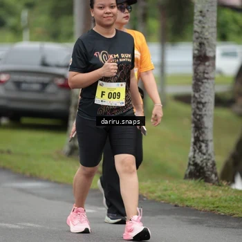 Runner Photo 8585678