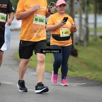 Runner Photo 8585708