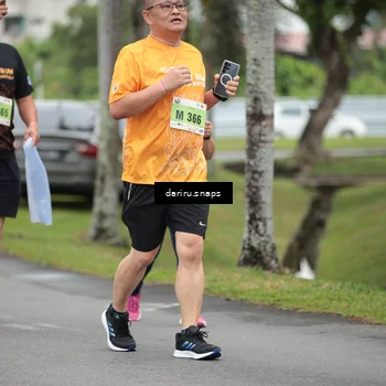 Runner Photo 8585778