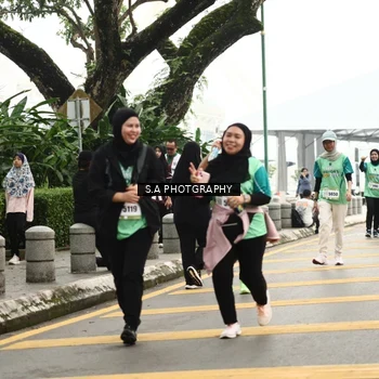 Runner Photo 8585792