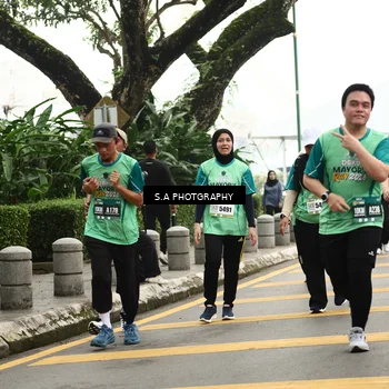 Runner Photo 8585821
