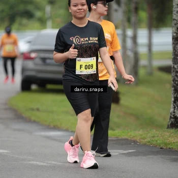 Runner Photo 8585838