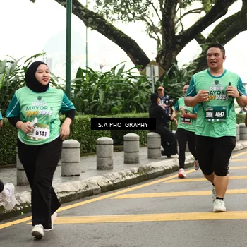 Runner Photo 8585911