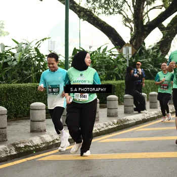 Runner Photo 8585916