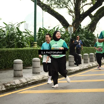 Runner Photo 8585917