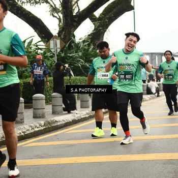 Runner Photo 8585925