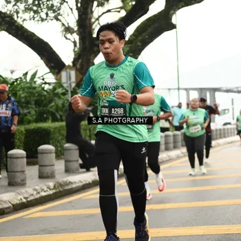 Runner Photo 8585934