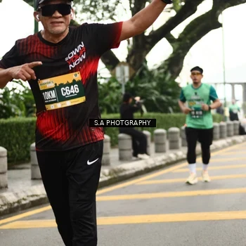 Runner Photo 8585975