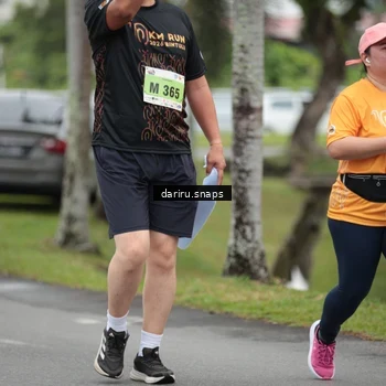 Runner Photo 8585990