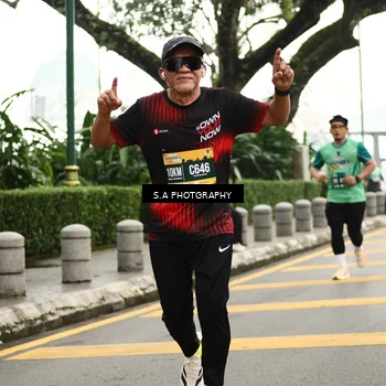 Runner Photo 8585998