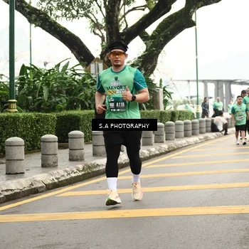 Runner Photo 8586010