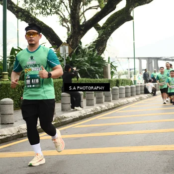 Runner Photo 8586016