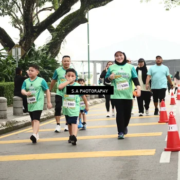 Runner Photo 8586060