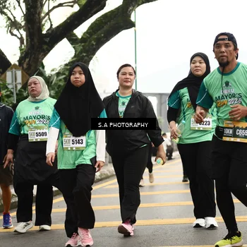 Runner Photo 8586105