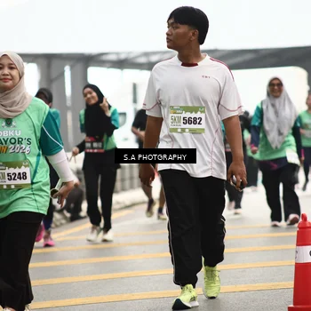 Runner Photo 8586156