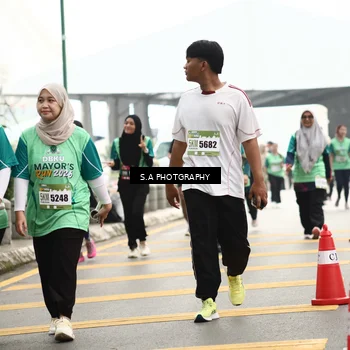 Runner Photo 8586175