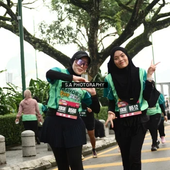 Runner Photo 8586199