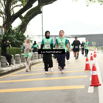 Runner Photo 8586264